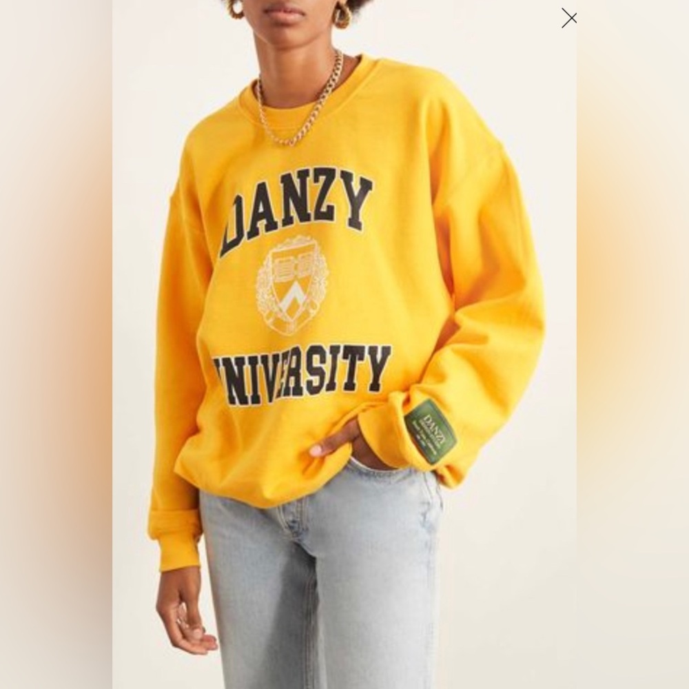 DANZY
Oversized Collegiate Crewneck in Yellow Bandier